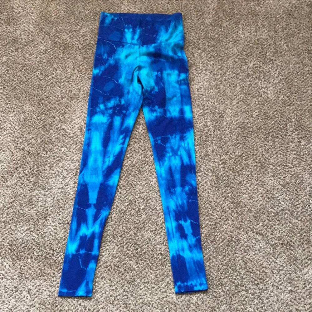 NWOT Purusha People Blue Tie-Dye Leggings